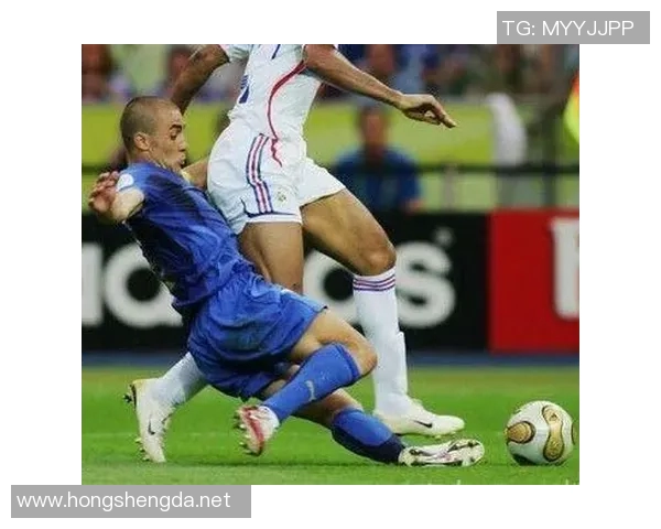 韩国足球明星首发阵容揭秘球场上的璀璨星光与战术布局分析